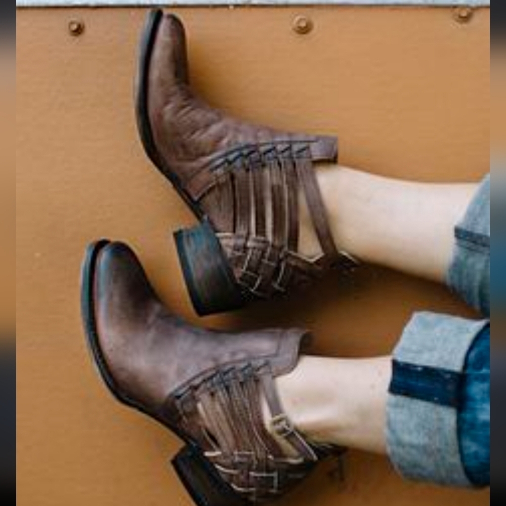 Freebird By Steven Slate Open Side Ankle Boots Si… - image 8